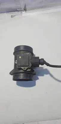 BMW 5 E39 Mass air flow meter 1703275 35381907