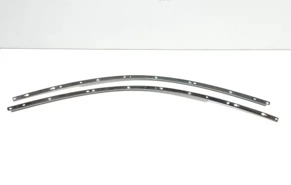 Front door glass trim molding