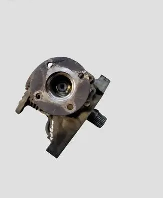 Nissan X-Trail T30 Gearbox transfer box case 8H513