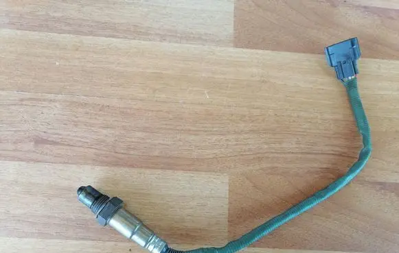 Dacia Sandero Lambda probe sensor 226934803R 0258027031 H8201140217