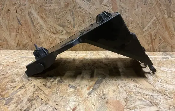 Peugeot 308 Battery box tray cover/lid 9663615380 M04010A100