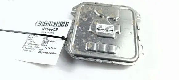 Opel Grandland X Voltage converter/converter module YP00106580