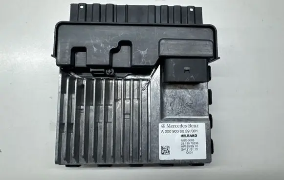 Mercedes-Benz C W206 Hybrid / electric car battery A0009006039 MBE3005 2313075336