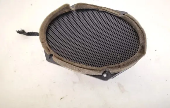 Chrysler PT Cruiser Front door speaker 04671645ab