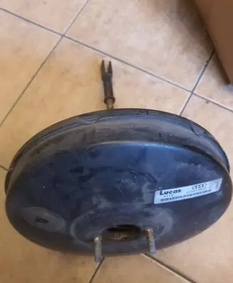 Audi A6 S6 C4 4A Brake booster 4A0612105P