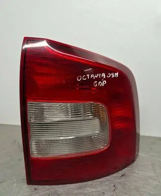 Skoda Octavia Mk2 (1Z) Rear/tail lights 1Z9945096A 1Z9945258