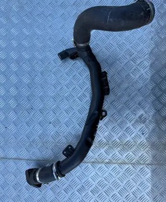 Volkswagen Jetta VI Intercooler hose/pipe 03L131111G 322063 53031830006