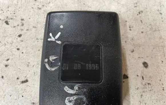 Volkswagen Sharan Rear seatbelt buckle