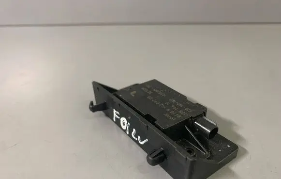 BMW 7 F01 F02 F03 F04 Bluetooth antenna 9142092 84109142092