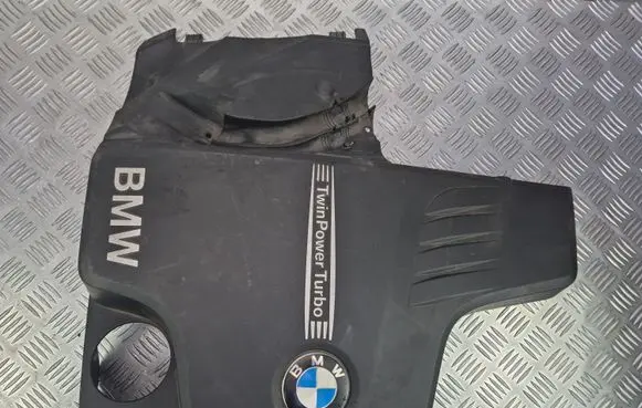 BMW 5 F10 F11 Engine cover (trim) 7589053