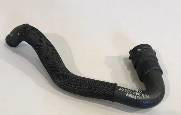 Volvo XC60 Engine coolant pipe/hose 30757896004