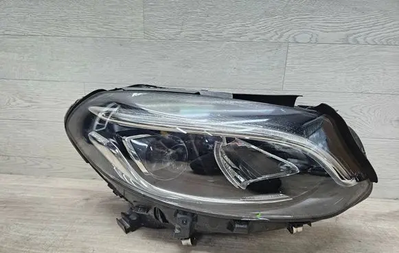 Mercedes-Benz B W246 W242 Headlight/headlamp A2469066201