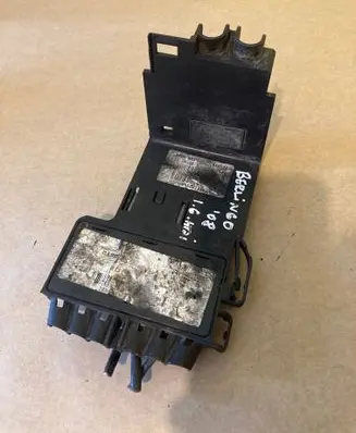 Citroen Berlingo Fuse module 9660222380 BFDGB01 66652K