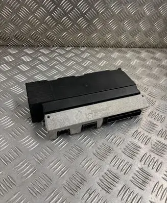 Audi Q7 4L Sound amplifier 4L0035223D