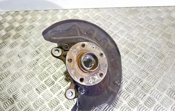 Audi A3 S3 8V Front wheel hub