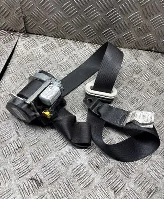 Jeep Patriot Front seatbelt 045523 615300364A