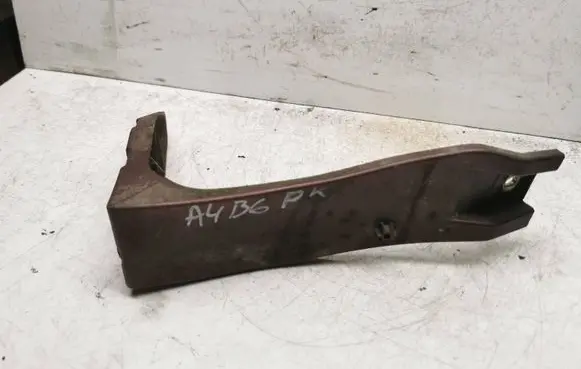 Audi A4 S4 B6 8E 8H Front bumper mounting bracket 8e0821137b
