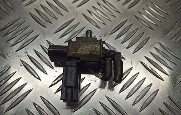 Mazda CX-7 Valve vacuum 