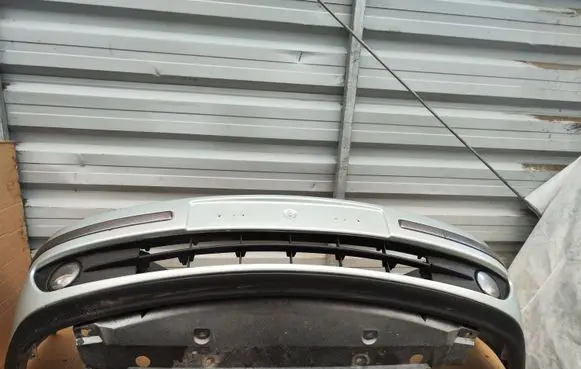 Renault Laguna II Front bumper 8200008270