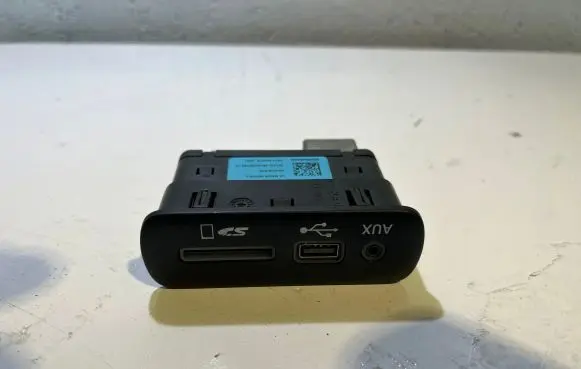 USB socket connector