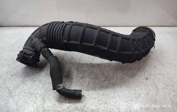 KIA Ceed Air intake hose/pipe