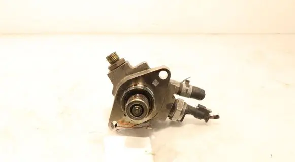 Skoda Fabia Mk3 (NJ) Fuel injection high pressure pump
