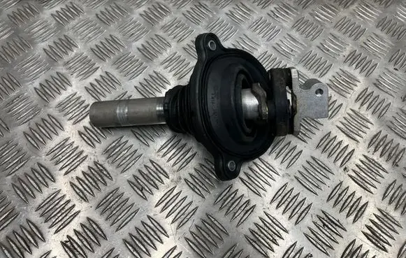 BMW 5 G30 G31 G38 Steering column universal joint 6862082