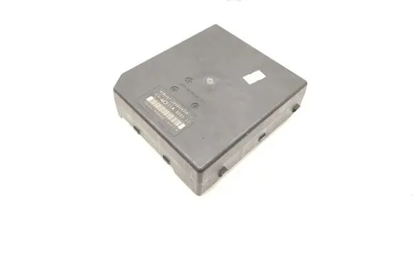 Renault Megane III Fuse box set 284B61871R 519339402 9630008882