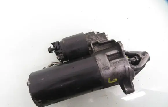 Volkswagen PASSAT B5 Starter motor 068911024C 0001110122 1005821478