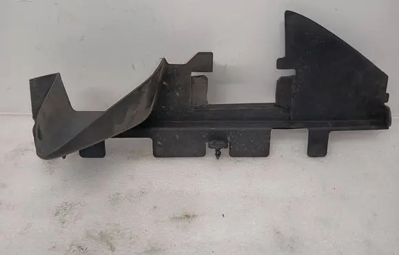 Opel Ampera Intercooler air guide/duct channel 22829387
