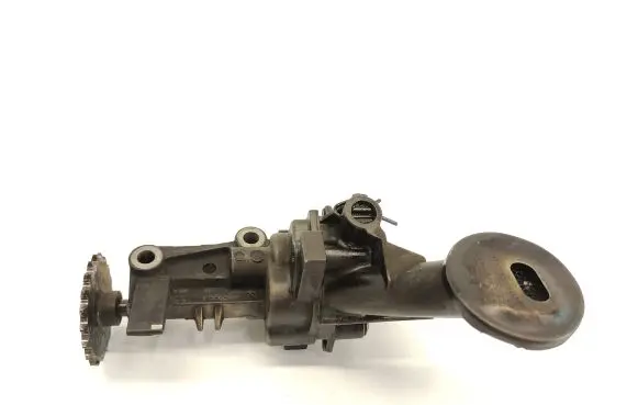 Renault Scenic II - Grand scenic II Oil pump 7700600252