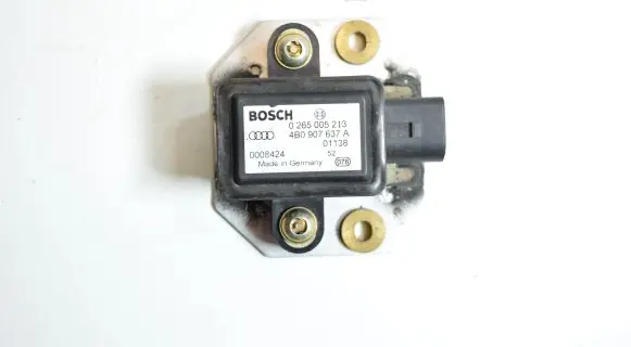 Audi A6 S6 C5 4B ESP acceleration yaw rate sensor 4B0907637A