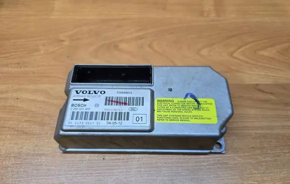 Volvo S60 Airbag control unit/module P30658912 0285001456 040133021701