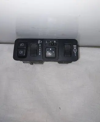 Mitsubishi Space Star Headlight level height control switch MR740608