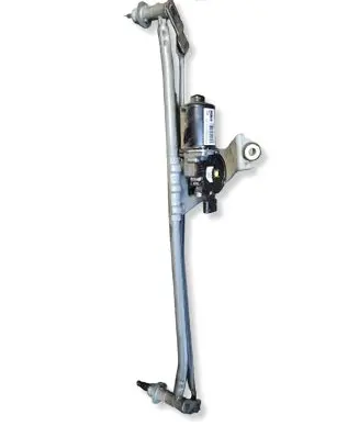 Iveco Daily 6th gen Front wiper linkage and motor W000051914 49700051914