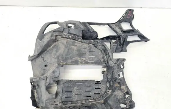 BMW X1 F48 F49 Front bumper mounting bracket 51118075880