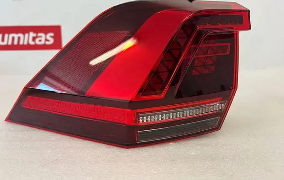 Volkswagen Tiguan Rear/tail lights 5NA945207F 2SD01252101 5NA945207