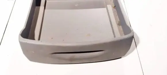 Glove box