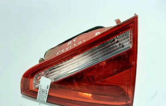 Audi A5 Sportback 8TA Tailgate rear/tail lights 8T0945094