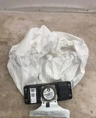 Audi A3 S3 8V Passenger airbag 8V0880204J