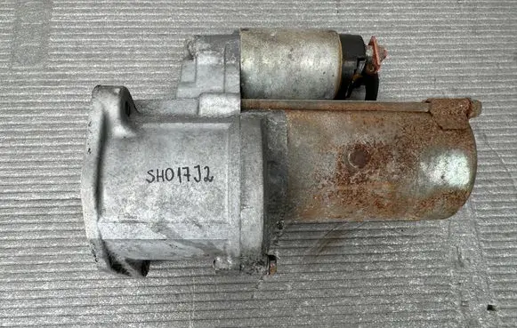 Mitsubishi Pajero Starter motor MD164976