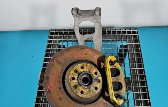 Peugeot 407 Front wheel hub spindle knuckle IMPRK1360101