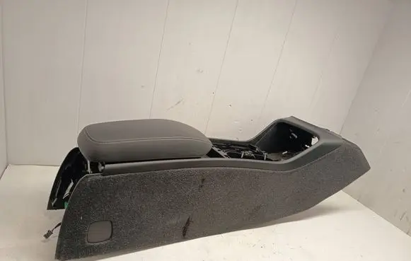 Volvo XC40 Center console 31469122 31469659 AFA3C