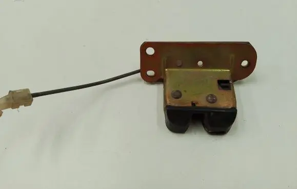 Volvo S40, V40 Tailgate/trunk/boot lock/catch/latch