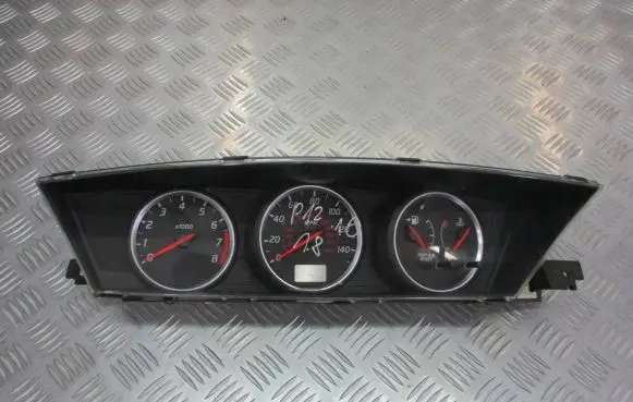 Nissan Primera Speedometer (instrument cluster)