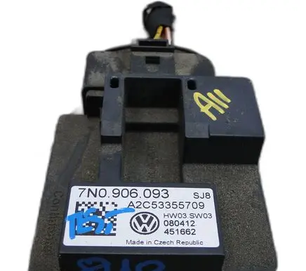 Audi Q3 8U Trunk lid opening control unit 7N0906093