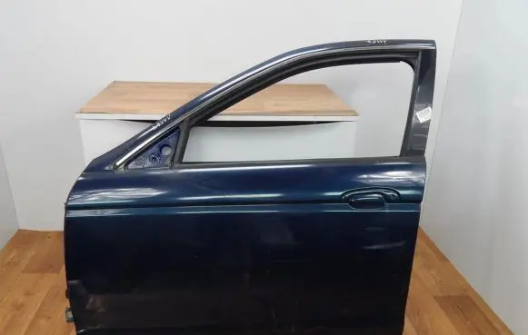 Jaguar S-Type Front door
