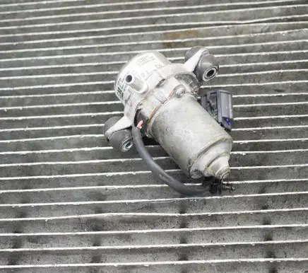 Vacuum pump