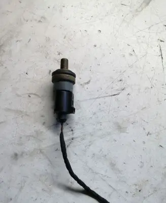 Volkswagen PASSAT B6 Coolant temperature sensor 06A919501A