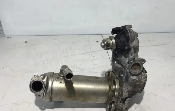 Ford Transit Custom EGR valve cooler GK2Q9F464AD 525828100 018180217